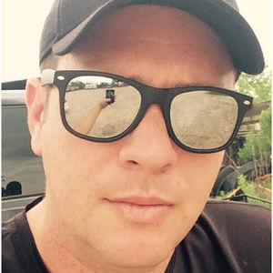 Meet your Posher, Julio